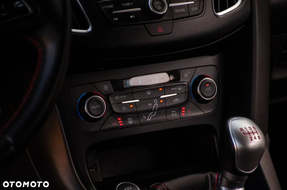Ford Focus - 19