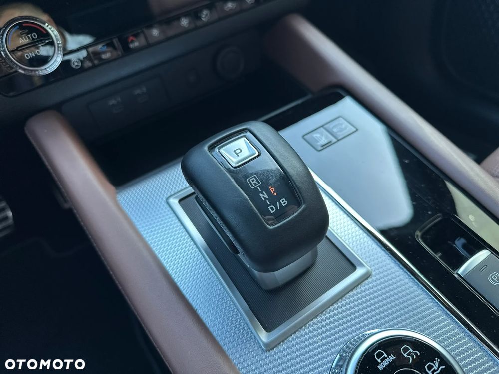 Mitsubishi Outlander Instyle Plus - 16