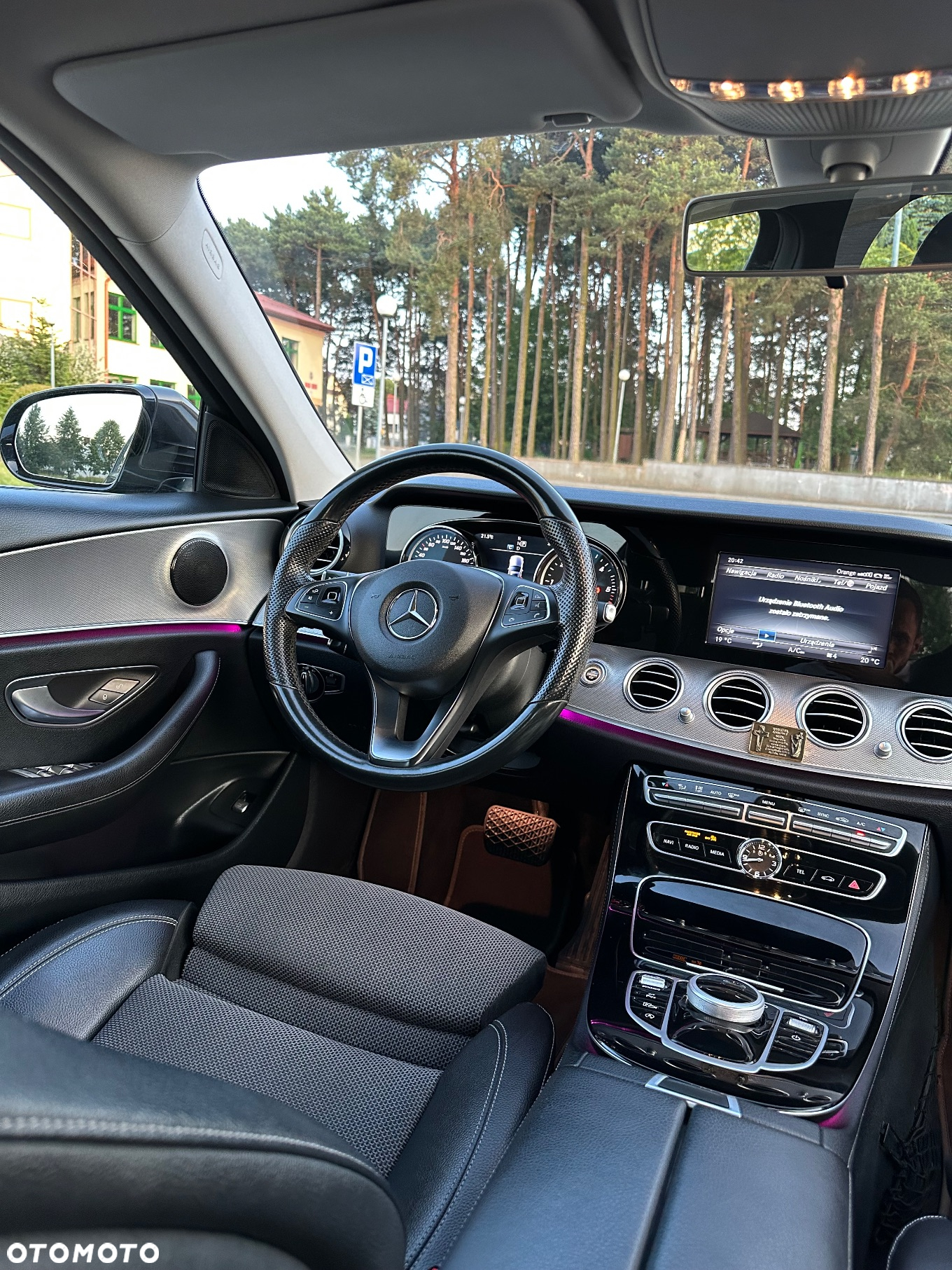 Mercedes-Benz Klasa E 220 d 9G-TRONIC - 11