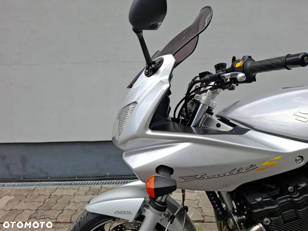 Suzuki Bandit - 28