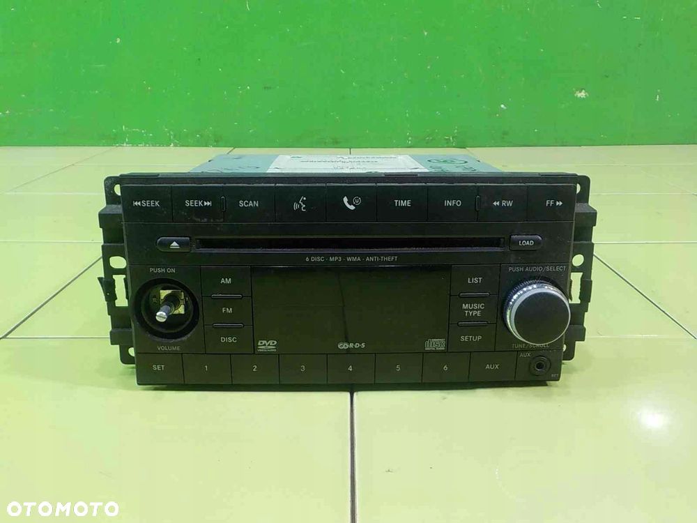 DODGE JOURNEY 2.0 CRD 09r radio CD 05064924AG - 1