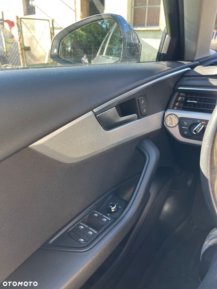 Audi A4 Avant 2.0 TDI S tronic - 27