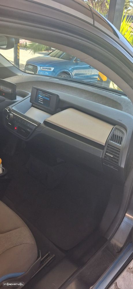 BMW i3 120Ah - 7