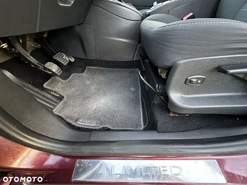 Renault Scenic 1.6 16V 110 LIMITED - 11