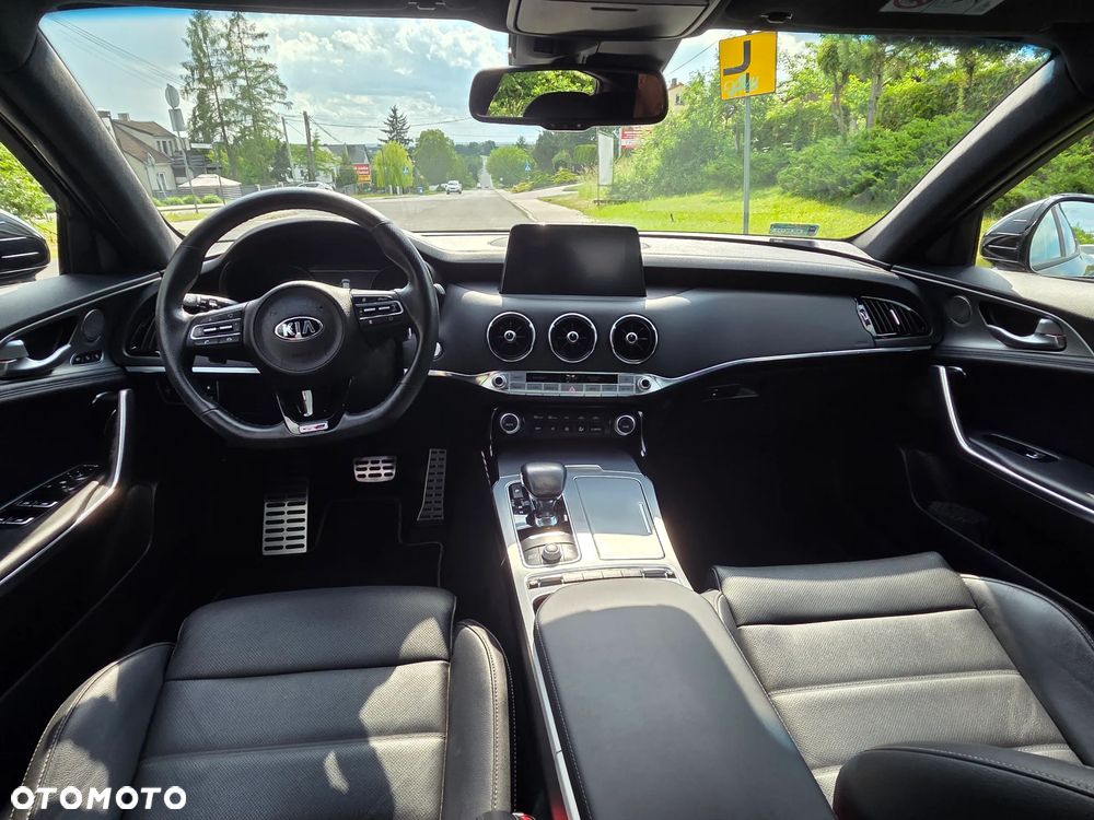 Kia Stinger 2.0 T-GDI GT Line - 2