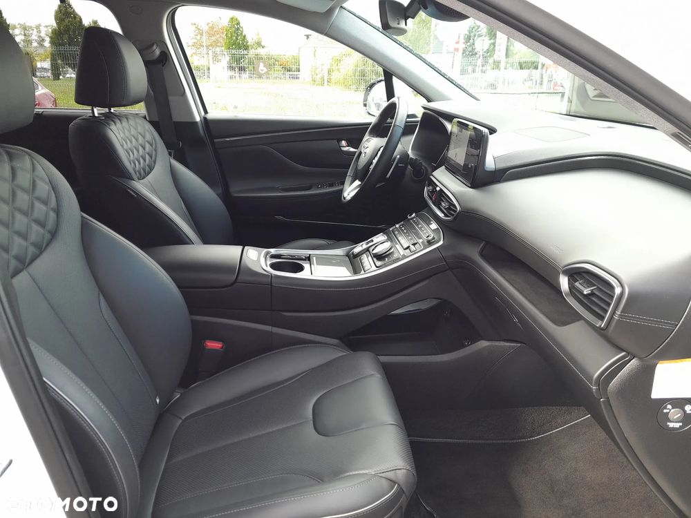 Hyundai Santa Fe 1.6 T-GDI HEV Platinum 4WD - 22
