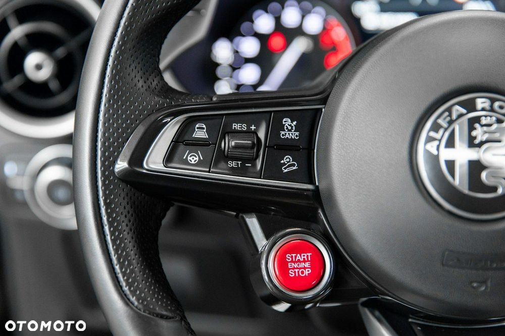 Alfa Romeo Stelvio 2.9 V6 Bi-Turbo Quadrifoglio Q4 - 34
