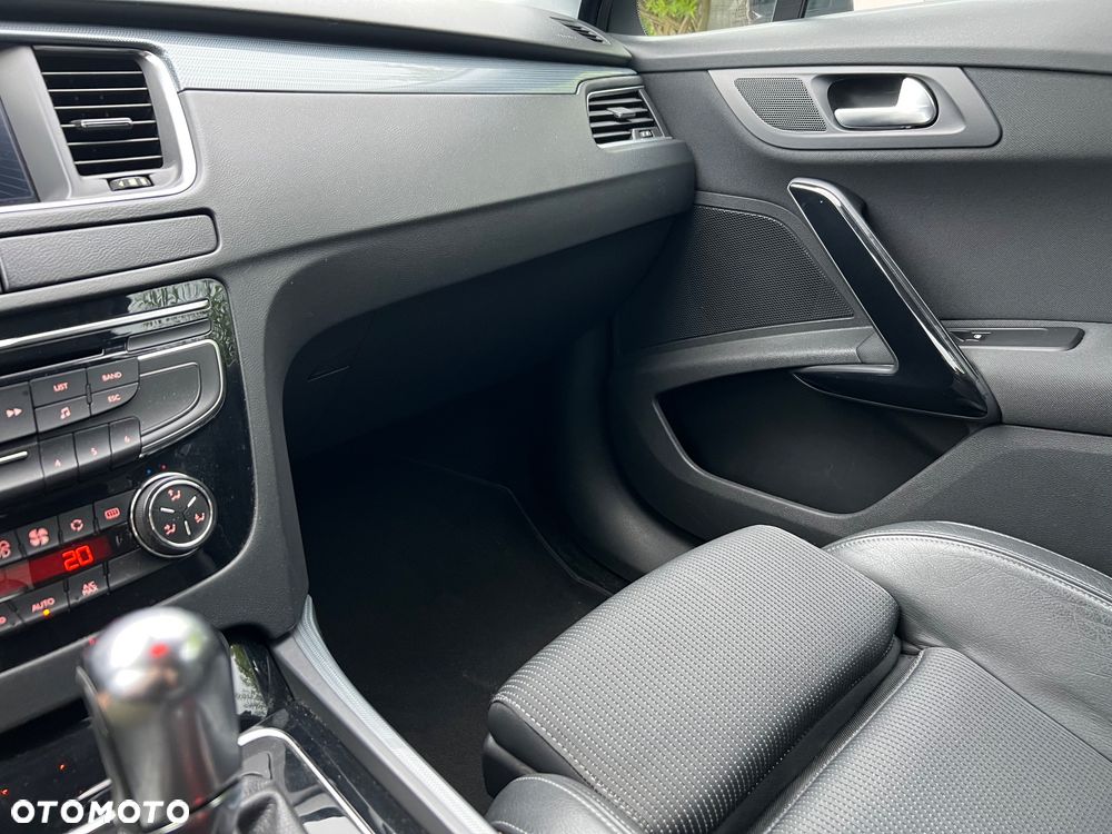 Peugeot 508 1.6 e-HDi Active S&S - 28