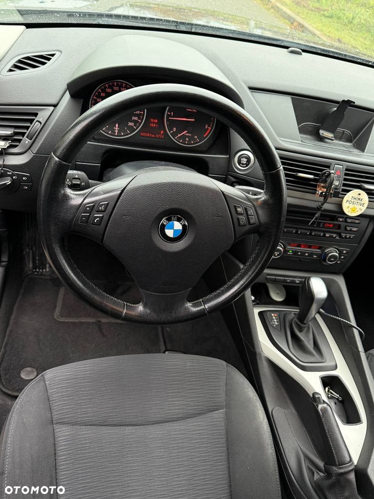 BMW X1 xDrive18d - 15