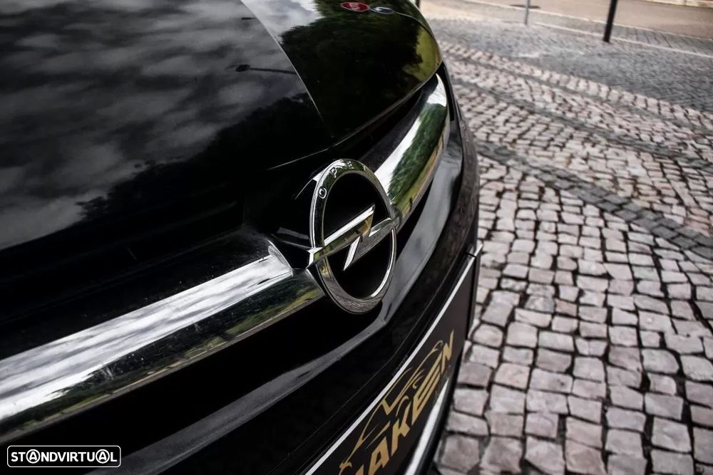 Opel Astra Sports Tourer - 3