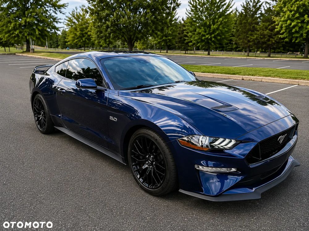Ford Mustang - 1