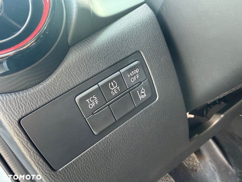 Mazda CX-3 SKYACTIV-G 120 FWD Center-Line - 18