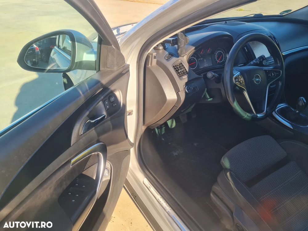Opel Insignia - 7