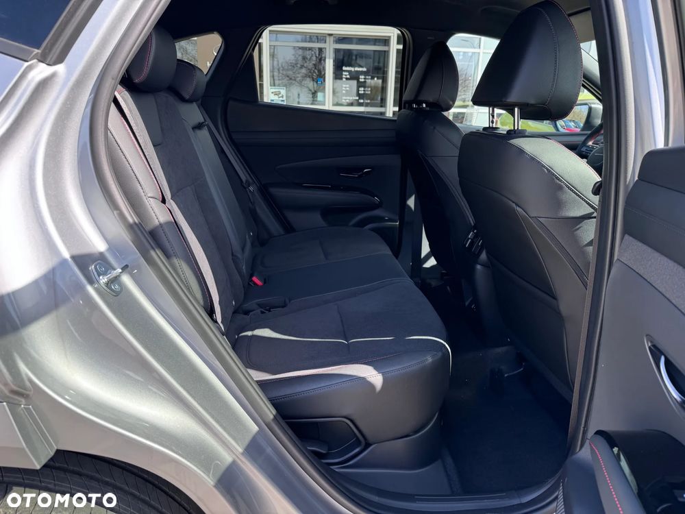 Hyundai Tucson 1.6 T-GDi HEV N-Line 2WD - 23