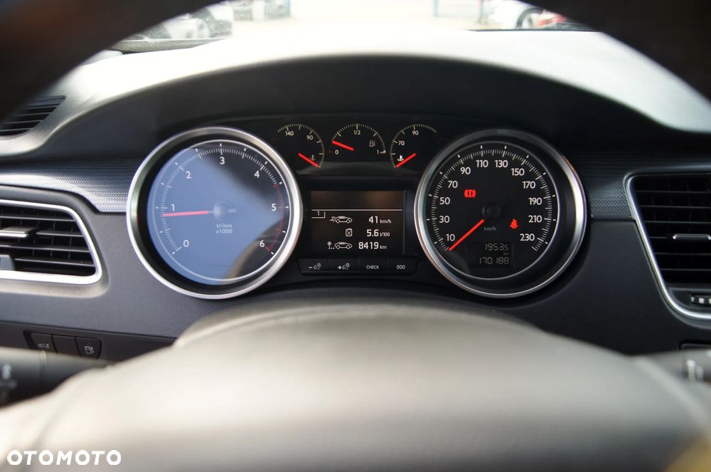 Peugeot 508 1.6 e-HDi Active S&S - 10