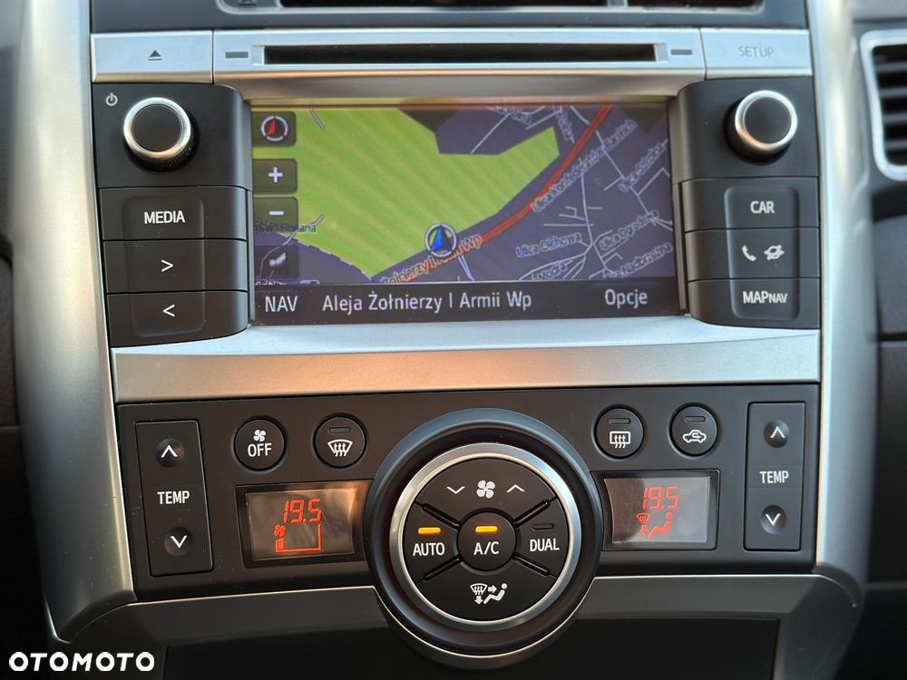 Toyota Verso 2.0 D-4D Active - 14