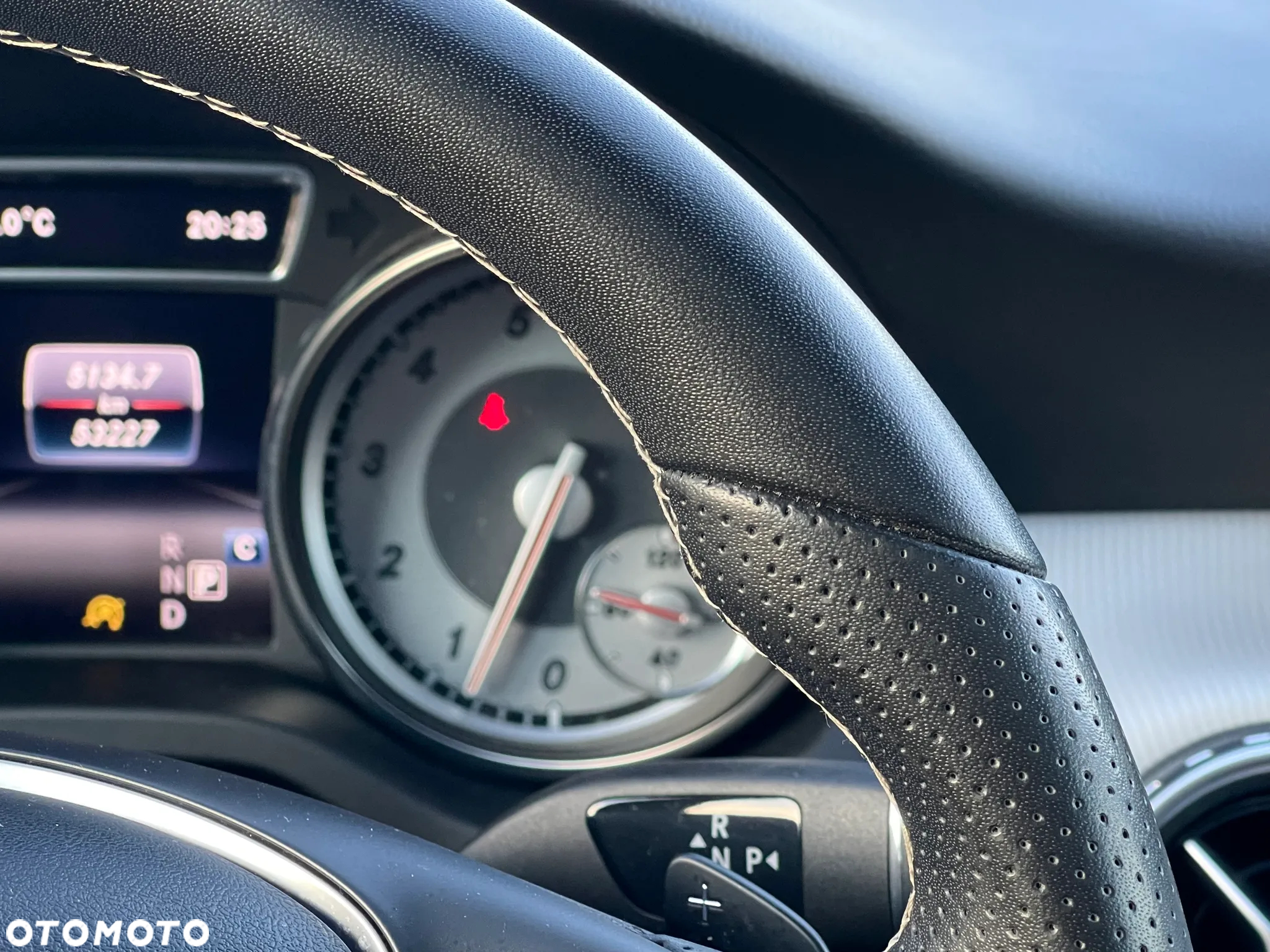 Mercedes-Benz GLA 250 4-Matic - 23