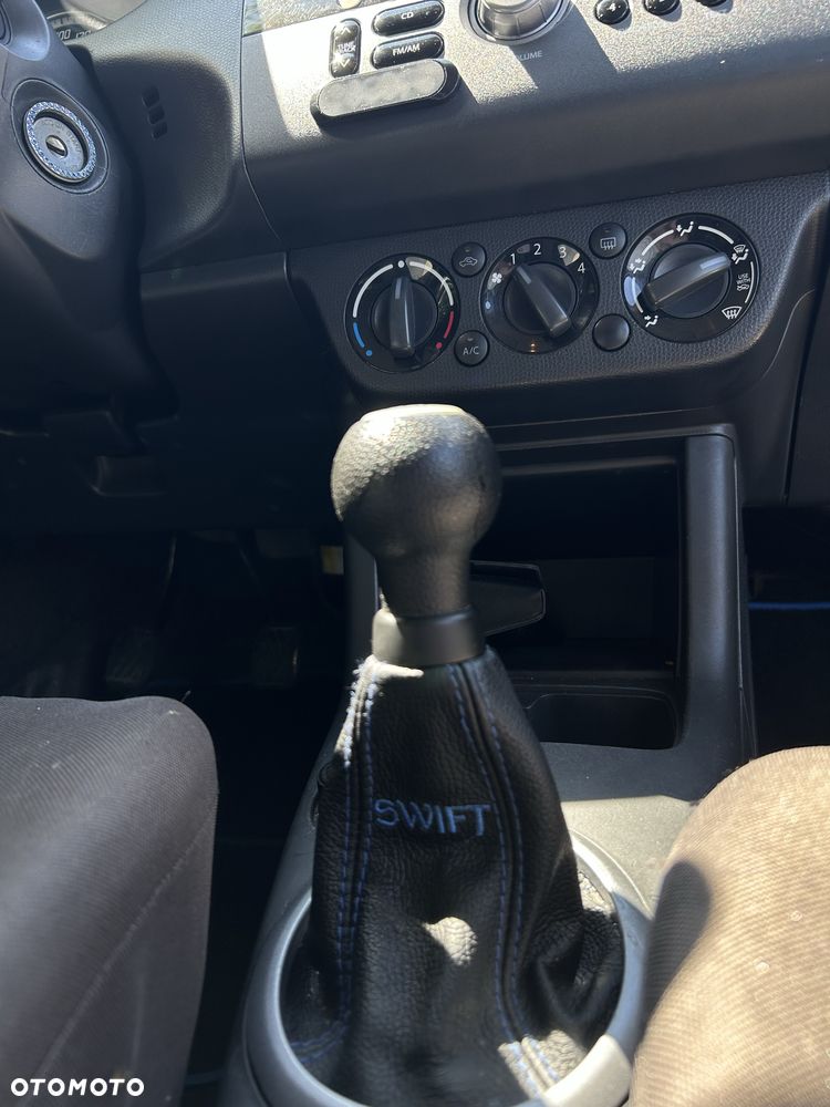 Suzuki Swift - 5