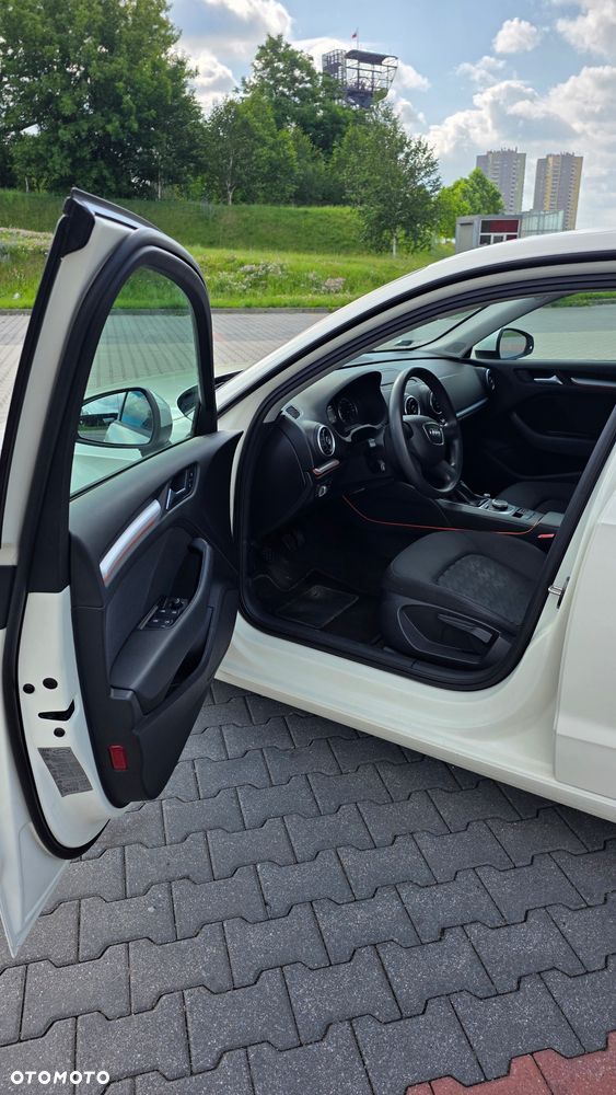 Audi A3 Sportback 1.6 TDI - 9