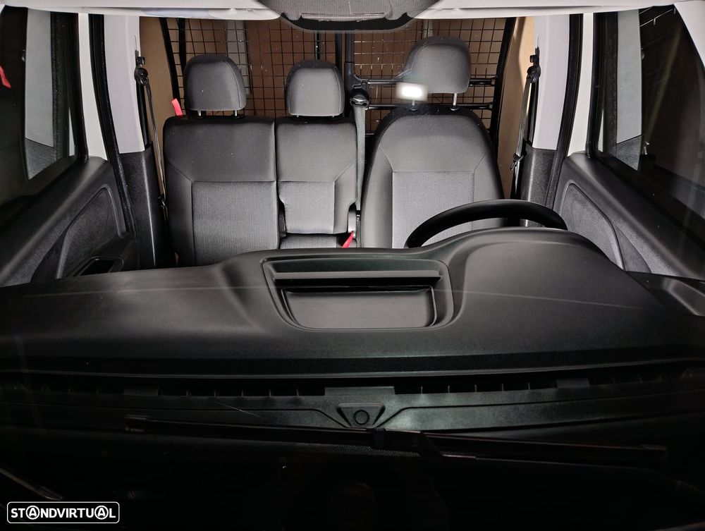 Fiat Doblo 1.6 M-Jet XL (3 Lug. ) - 32