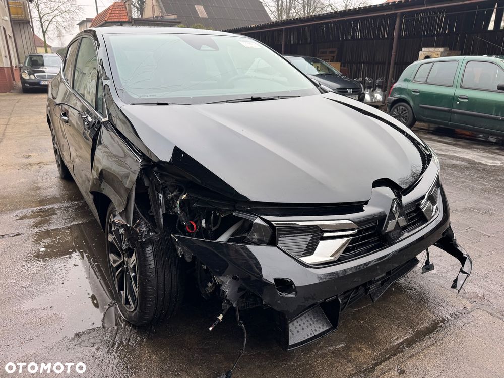 Mitsubishi Colt - 22