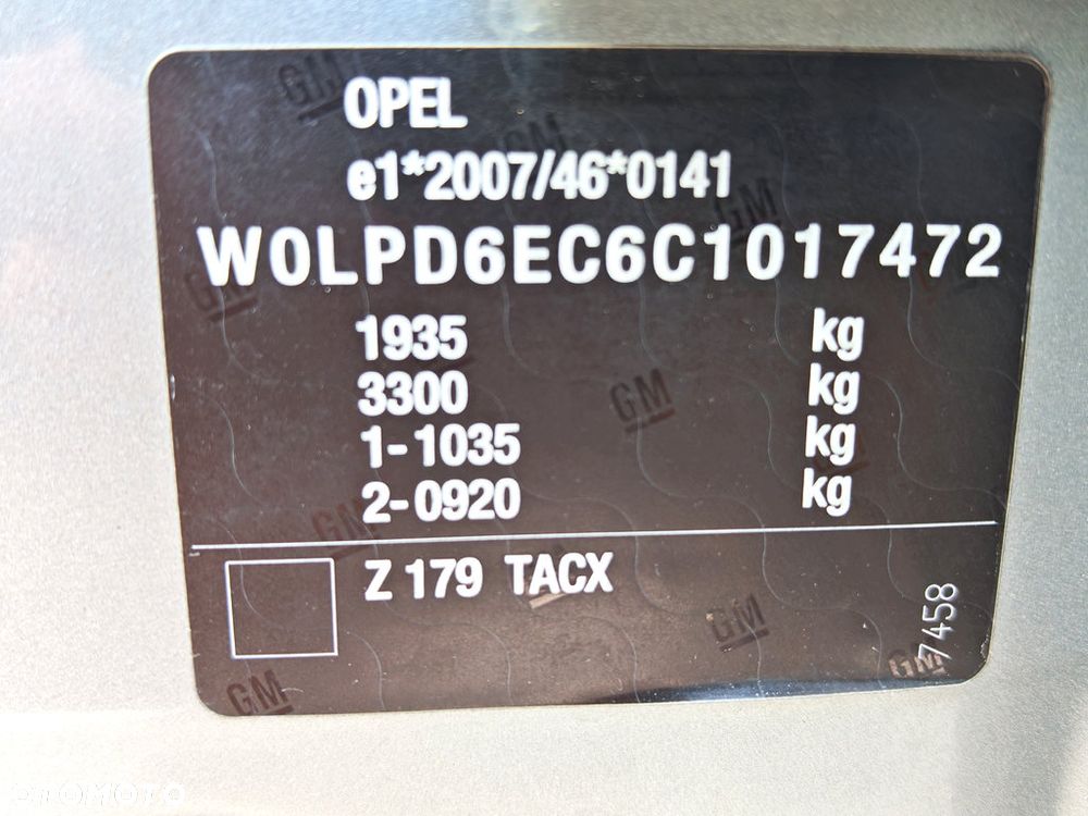 Opel Astra 1.4 Turbo Edition - 35