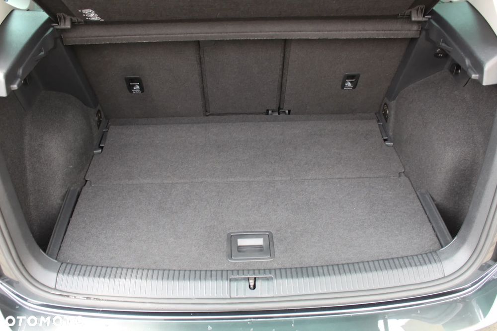 Volkswagen Golf Sportsvan - 14
