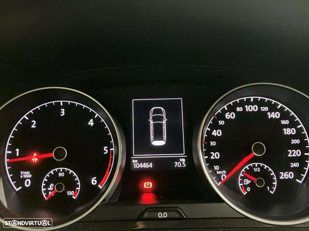 VW Golf Variant 1.6 TDi Confortline - 11