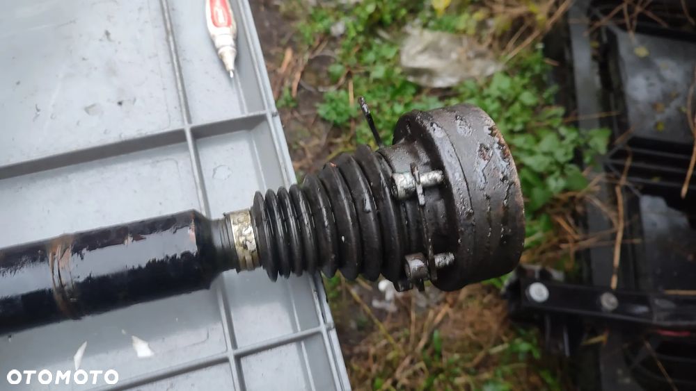 AUDI A3 8P 03-12r 1.6 8V BGU BSE PÓŁOŚ PRAWA - 3