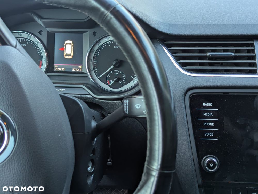 Skoda Octavia 2.0 TDI 4x4 DSG Scout - 8