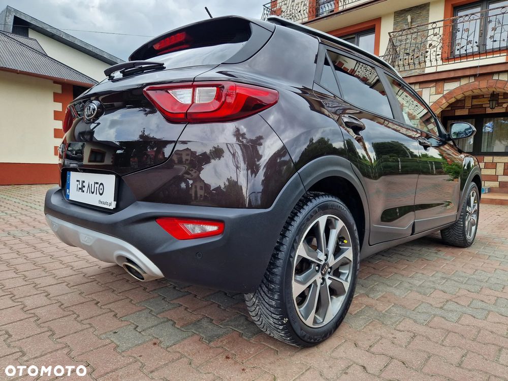 Kia Stonic 1.4 L - 8