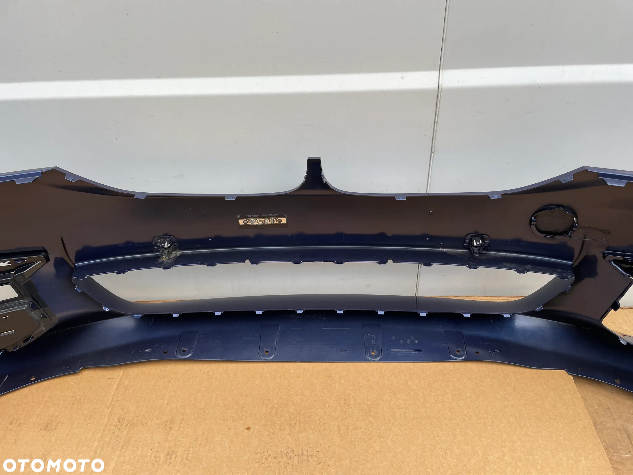 BMW 5 G30 G31 M PAKIET NIEBIESKI ORYGINALNY ZDERZAK PRZEDNI KRATKA POD KAMERĘ 8064928 - 10