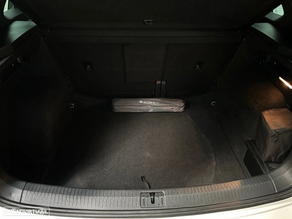 VW Tiguan 2.0 TDI SCR DSG R-Line - 12