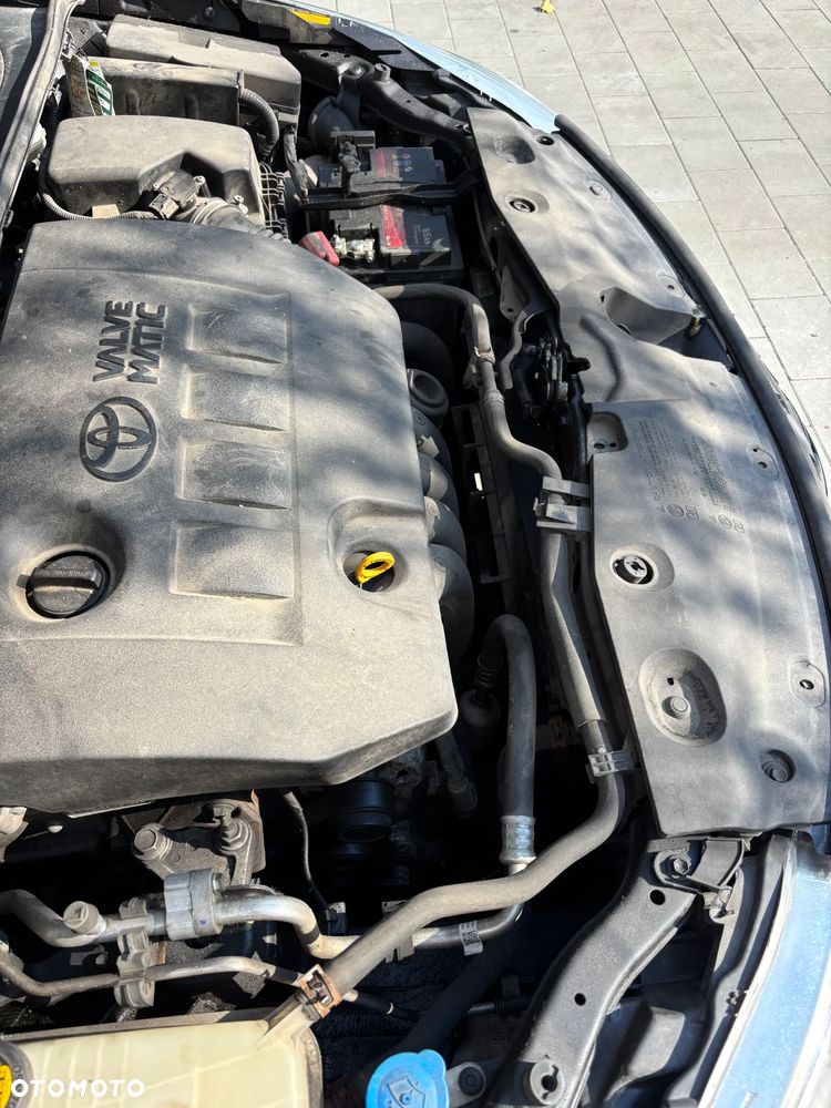 Toyota Avensis 1.8 Sol plus NAVI - 5