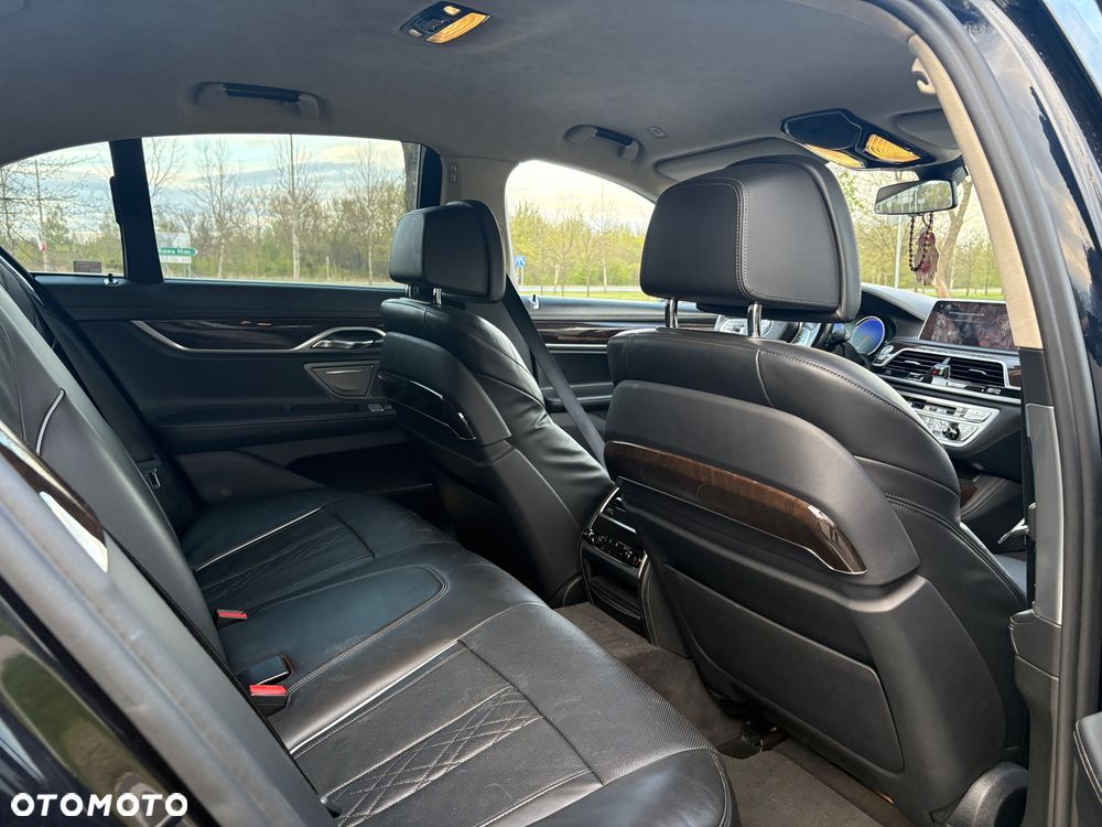 BMW Seria 7 730d xDrive - 19