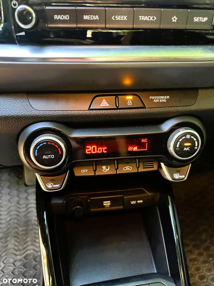 Kia Stonic 1.0 T-GDI L - 13