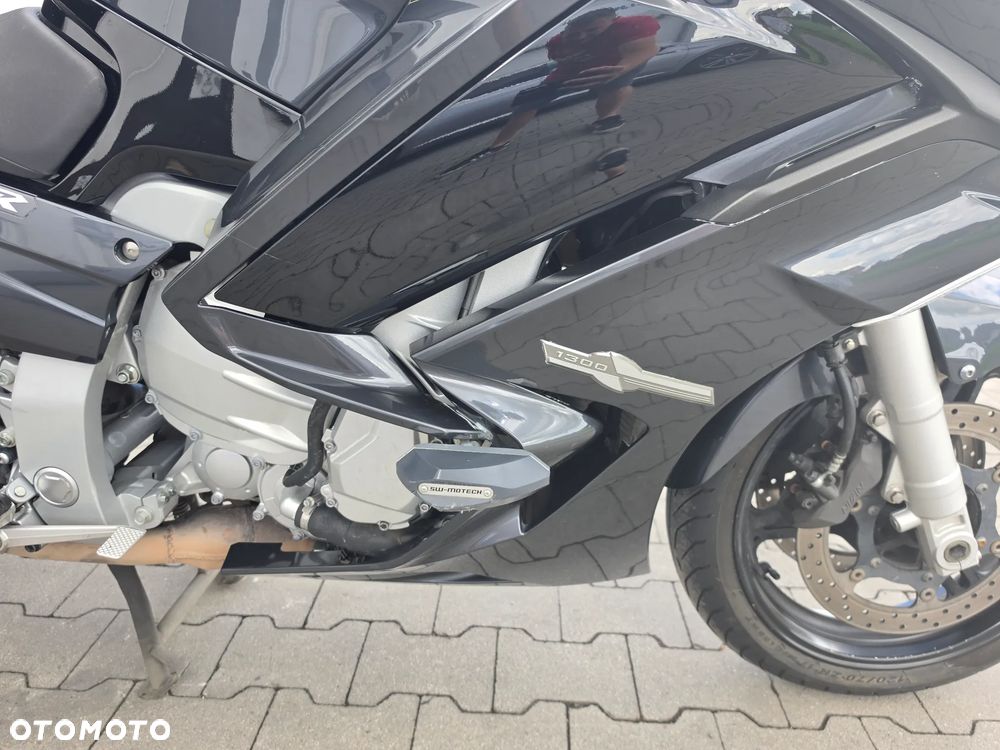 Yamaha FJR - 21