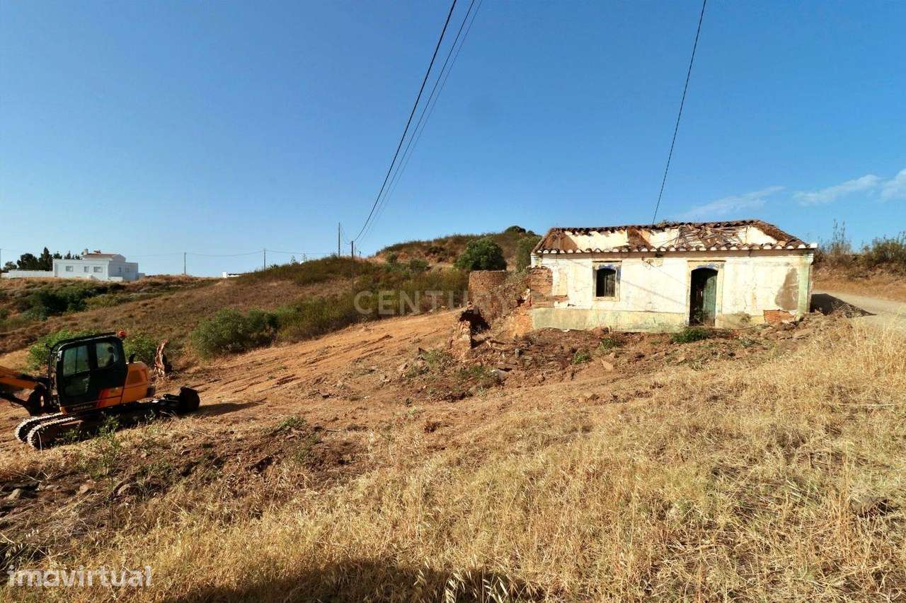 Projeto Exclusivo com Vista Mar, Licenciamento Aprovado, Furo Licencia - Grande imagem: 2/24