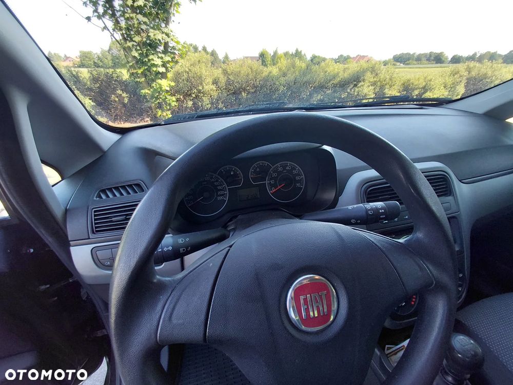 Fiat Punto 1.2 Estiva - 19
