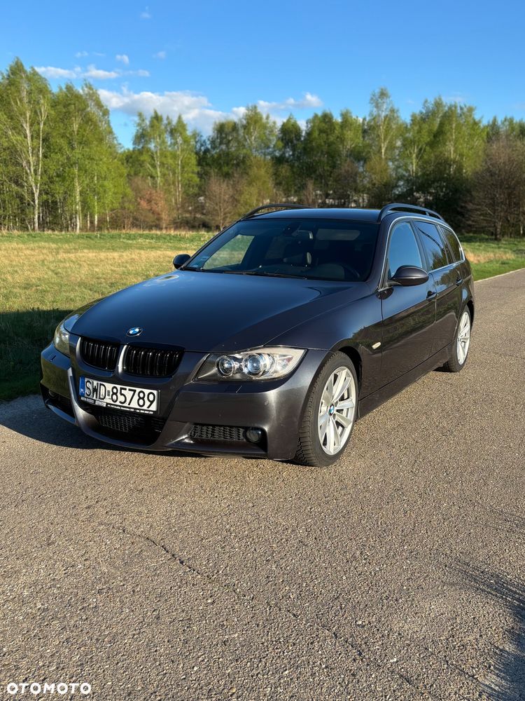 BMW Seria 3 330d DPF - 1