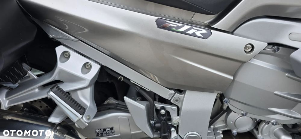 Yamaha FJR - 22
