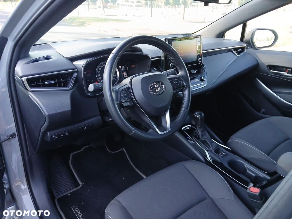 Toyota Corolla 1.8 Hybrid Comfort - 20