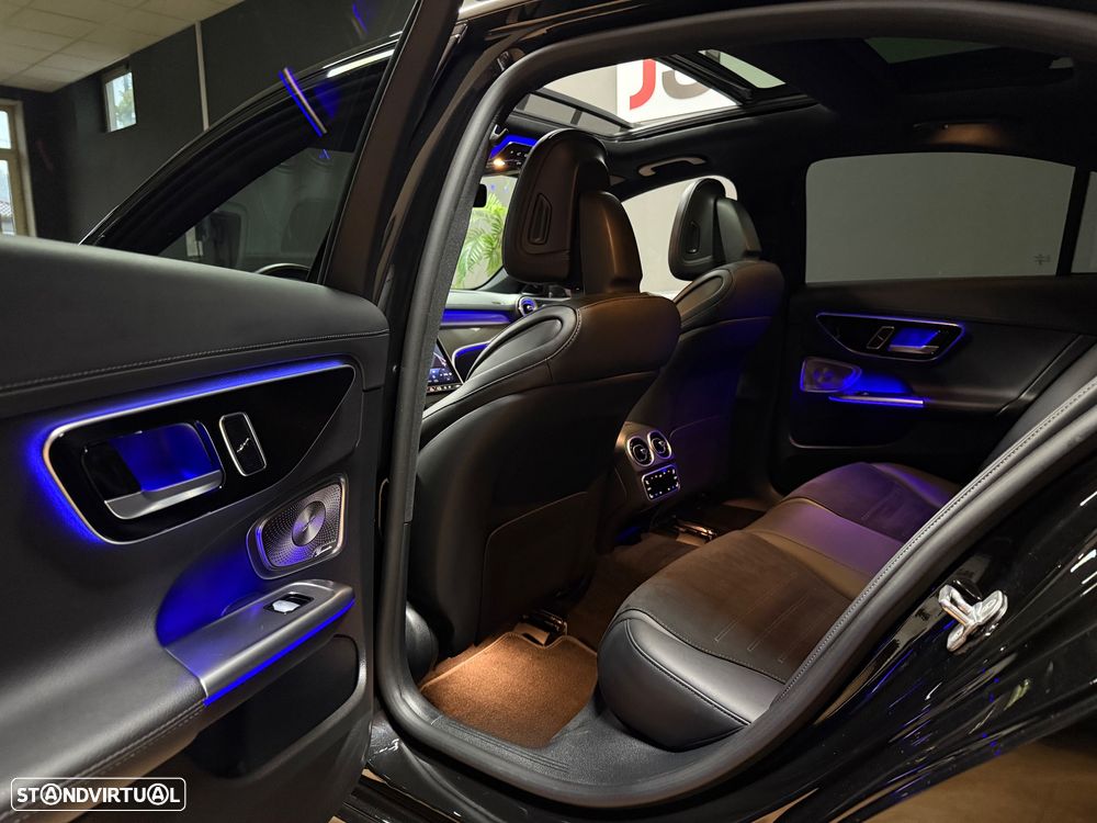 Mercedes-Benz C 300 de AMG Line - 22