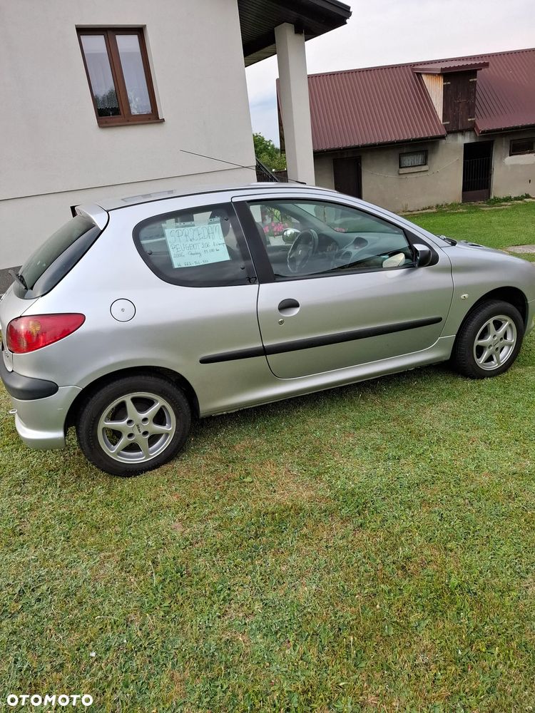 Peugeot 206 1.4 Trendy - 9