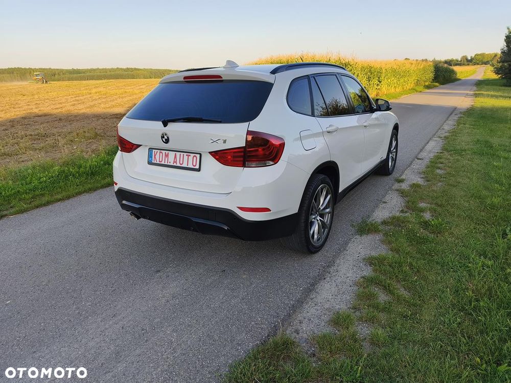 BMW X1 sDrive18d xLine - 9