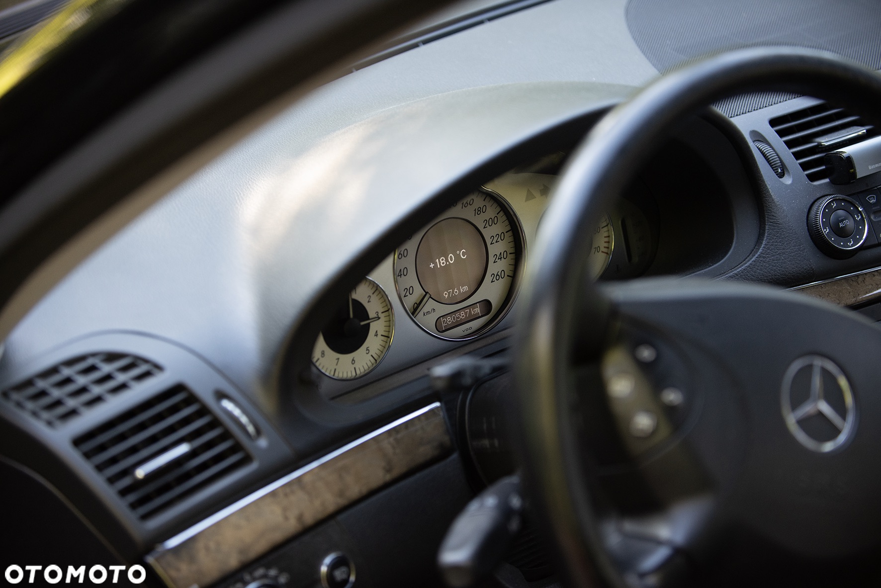 Mercedes-Benz Klasa E 350 4-Matic T Avantgarde - 2
