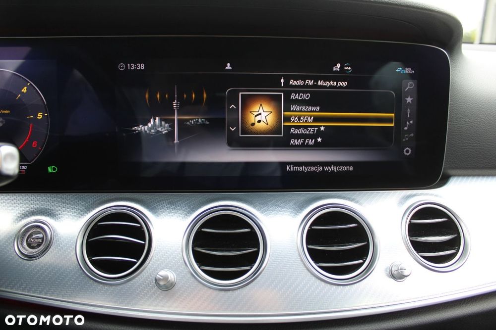 Mercedes-Benz Klasa E - 34