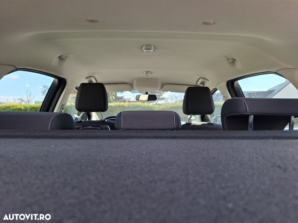 Ford Focus 1.0 EcoBoost ST-Line - 24