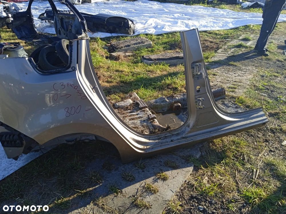 BŁOTNIK TYŁ Z PROGIEM   CITROEN C3 PICASSO 08-16 - 1