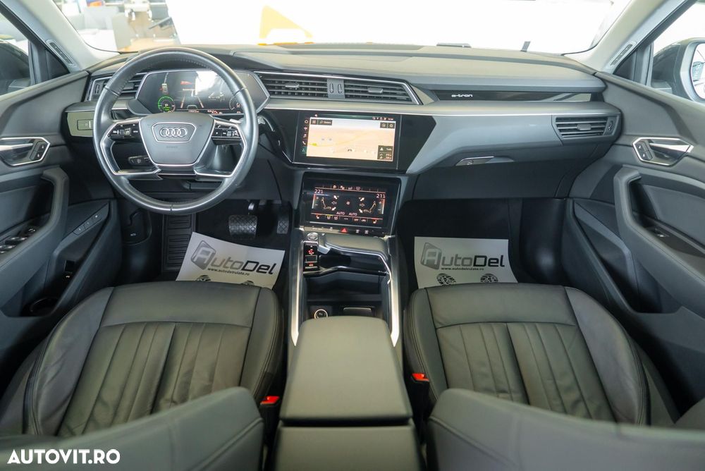 Audi e-tron 50 quattro - 17